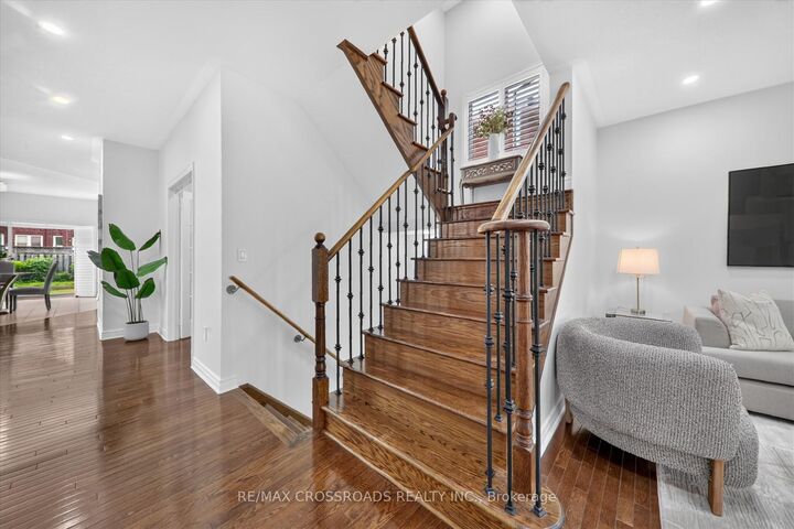 Property Photo: 15 Sedore Street ON L6E 0K2