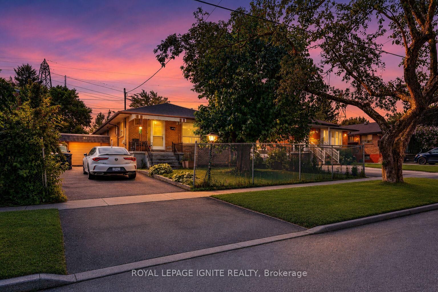 Property Photo:  61 Jarwick Drive Bsmt  ON M1H 2H1 