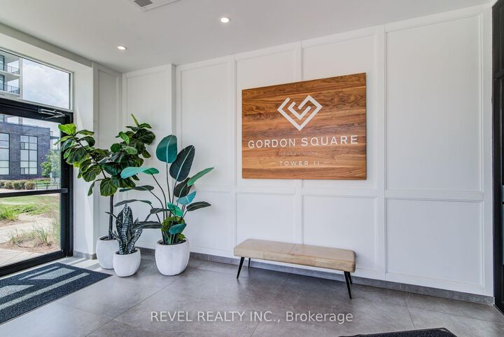 1880 Gordon Street 1109 — photo 1