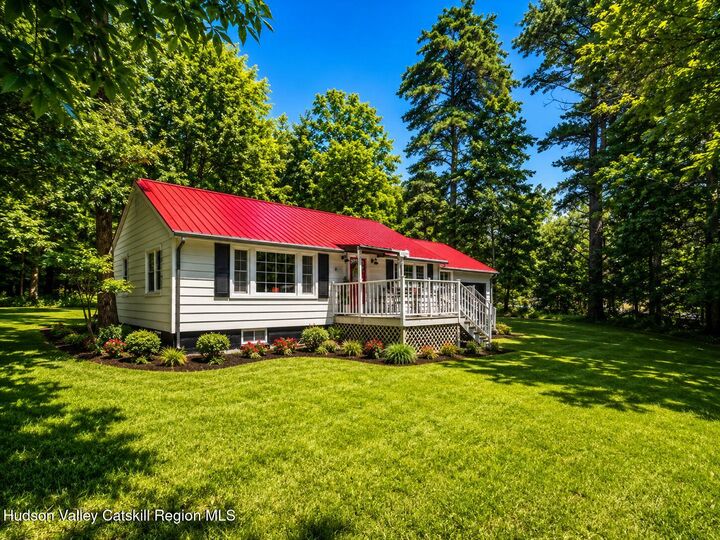 Property Photo: 2 Bonnie Brae NY 12481