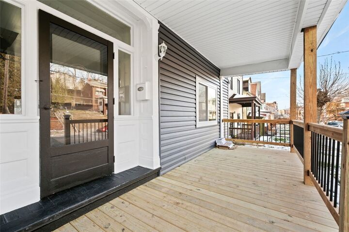 Property Photo: 221 Bonvue St PA 15214