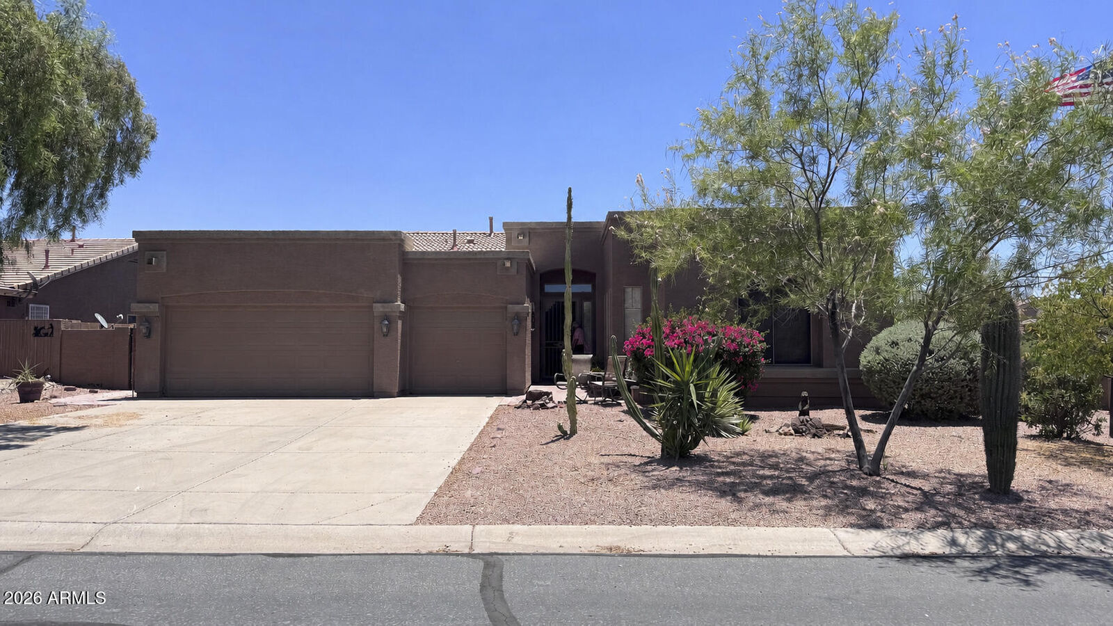 Property Photo:  4201 S Prairie Zinnia Drive  AZ 85118 