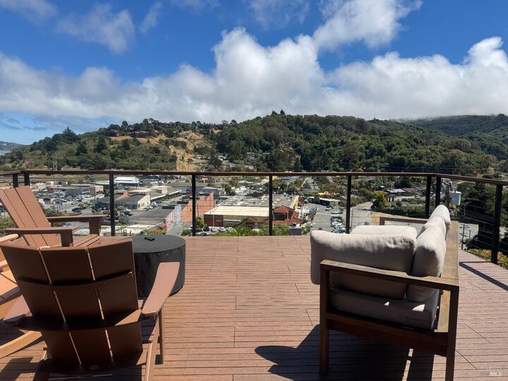 Property Photo:  268 Morning Sun Avenue  CA 94941 