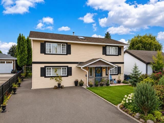 Property Photo: 33598 8 Avenue BC V2V 2H7