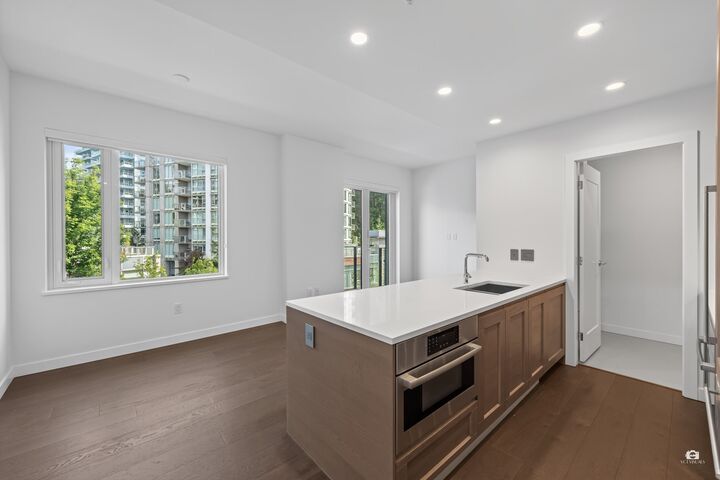 Property Photo: 5681 Birney Avenue 401 BC V6S 0L5