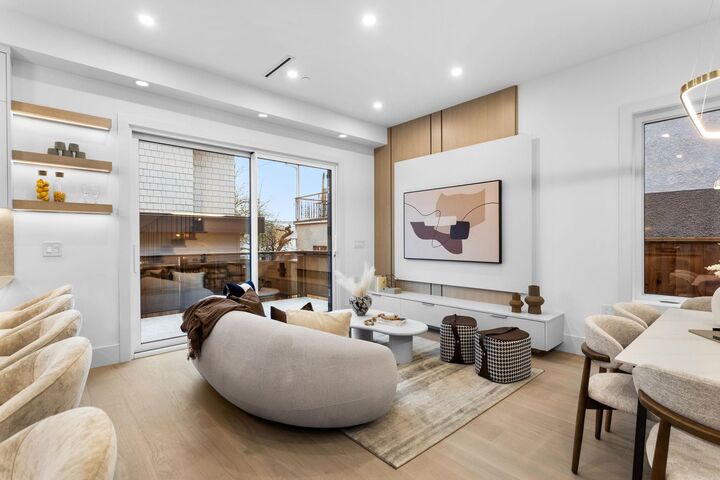 Property Photo: 3275 Graveley Street 2 BC V5K 3K8