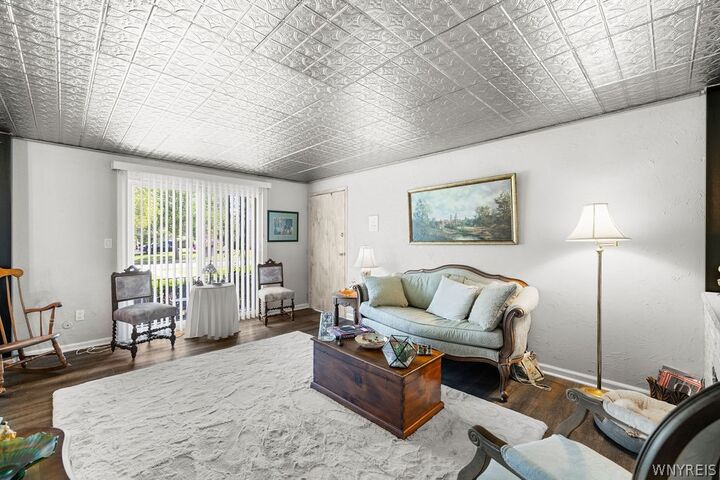 Property Photo: 140 Old Lyme Drive 4 NY 14221