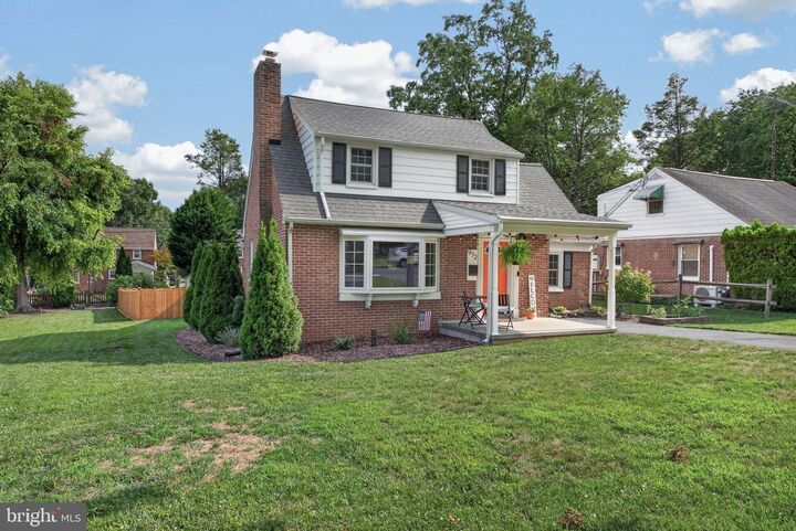 Property Photo: 972 Skyline Drive PA 17601