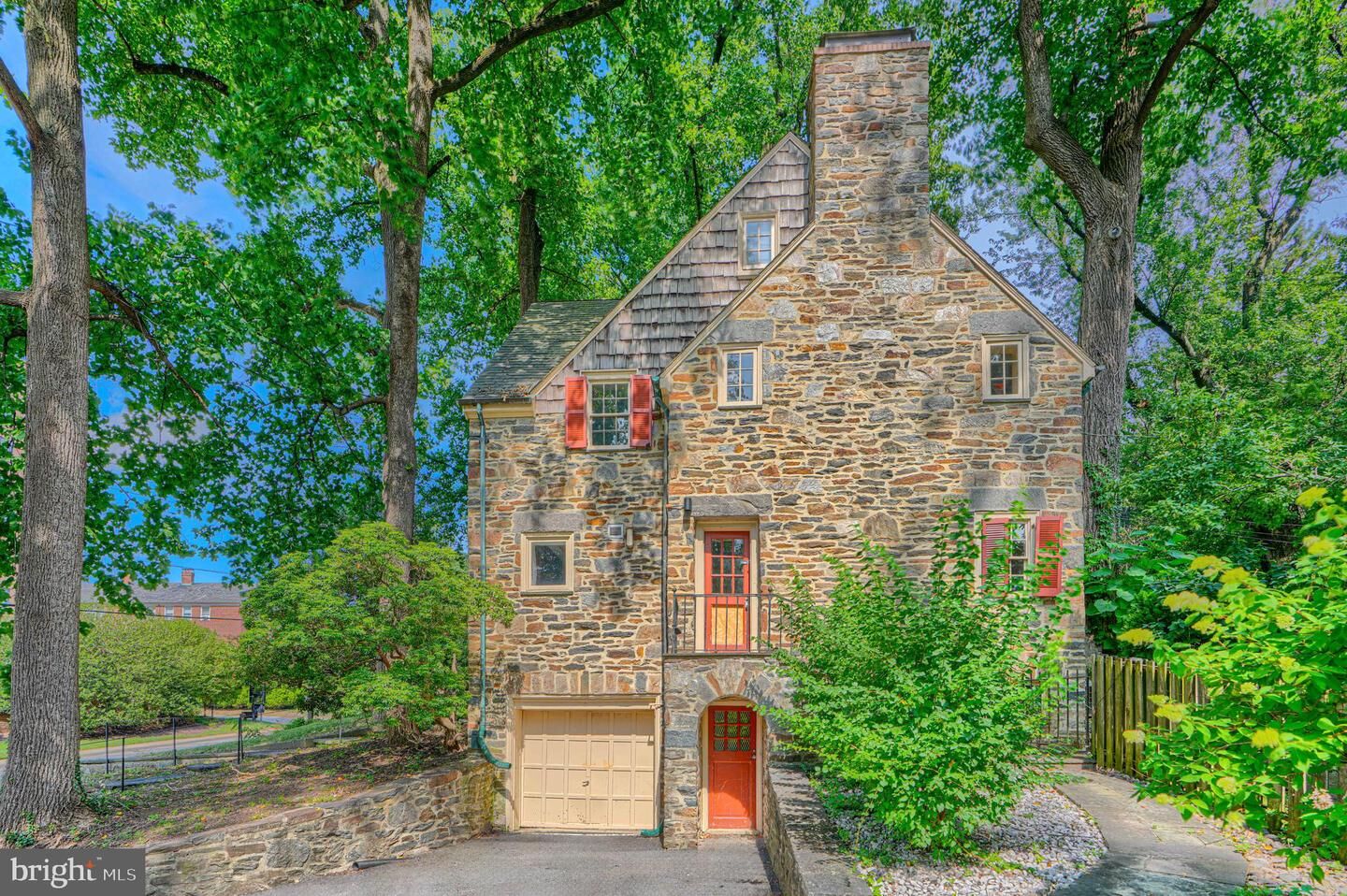 Property Photo:  15 W Cold Spring Lane  MD 21210 