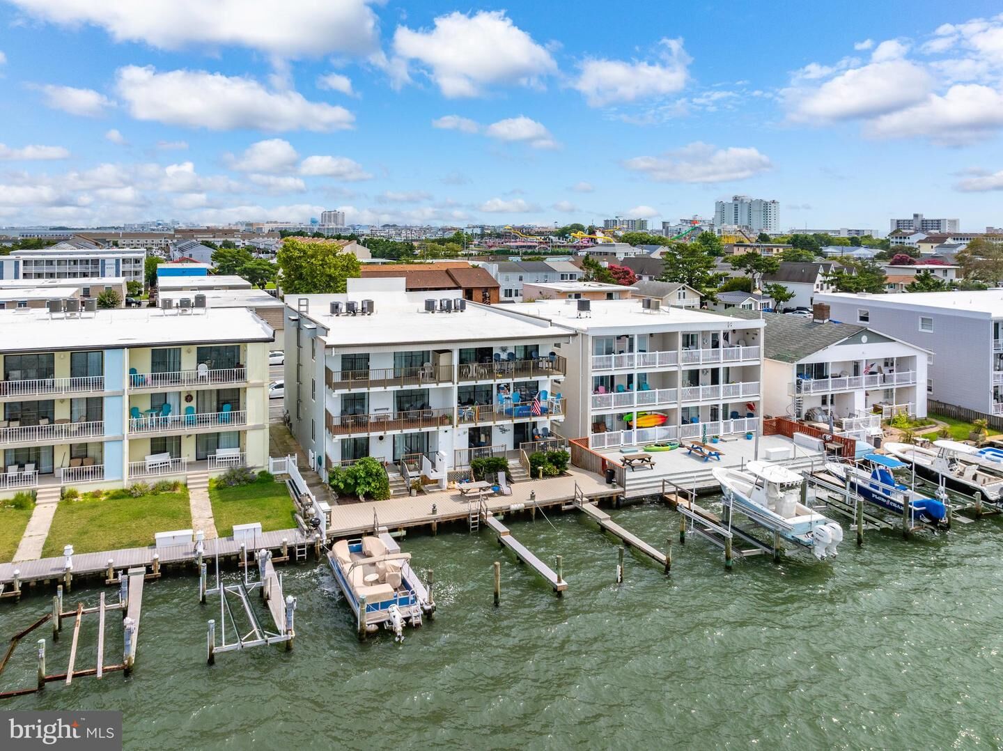 Property Photo: 413 Bayshore Drive 201 MD 21842