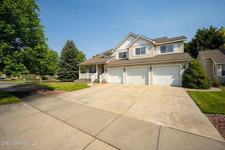 Property Photo:  2525 W Bolivar Ave  ID 83815 
