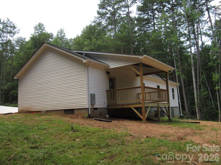 Property Photo:  92 Saint Charles Court  NC 28601 