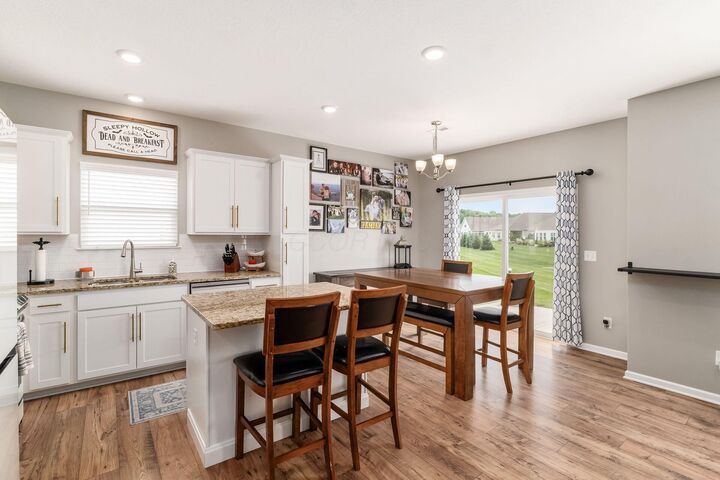 Property Photo:  319 Mannaseh W Drive  OH 43023 