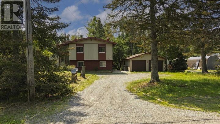 Property Photo: 1439 Louis St ON P7G 1J6