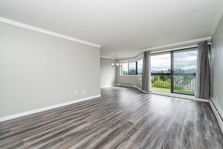 Photo de la propriété: 31955 Old Yale Road 817 BC V2T 4N1
