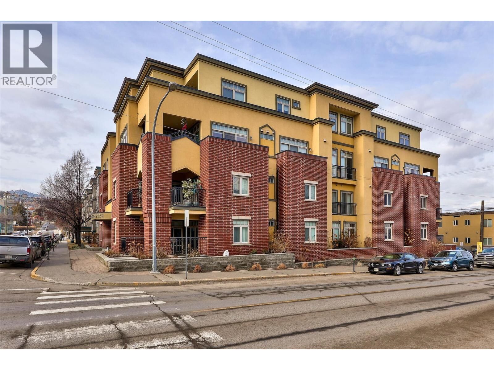 Property Photo: 370 Battle Street 202 BC V2C 2L6