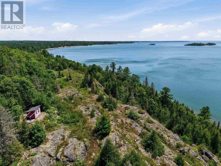 Property Photo:  231 Island View Dr  ON P0R 1L0 