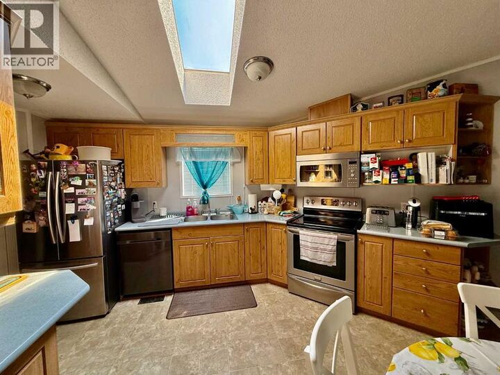 Property Photo:  4024 51 Avenue  AB T0B 3S0 