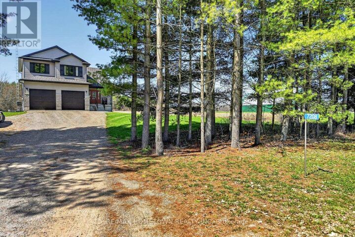 Property Photo: 7208 Stevenson Road ON K6V 5T4