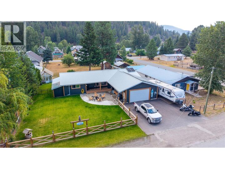 Property Photo:  2605 Otter Avenue  BC V0X 1W0 