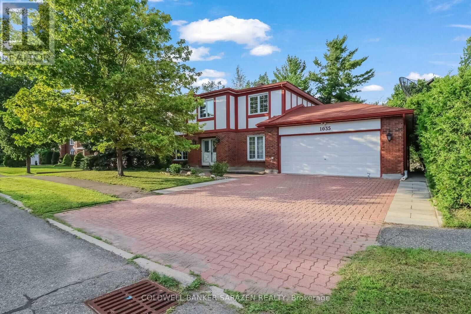 Property Photo: 1035 Plante Drive ON K1V 9E5