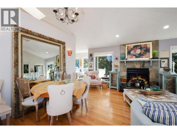 Property Photo: 4962 Mountain Side Place BC V0B 1L1