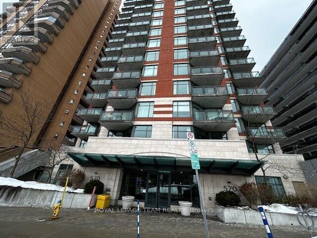 Property Photo: 570 Laurier Avenue West 1801 ON K1R 1C8