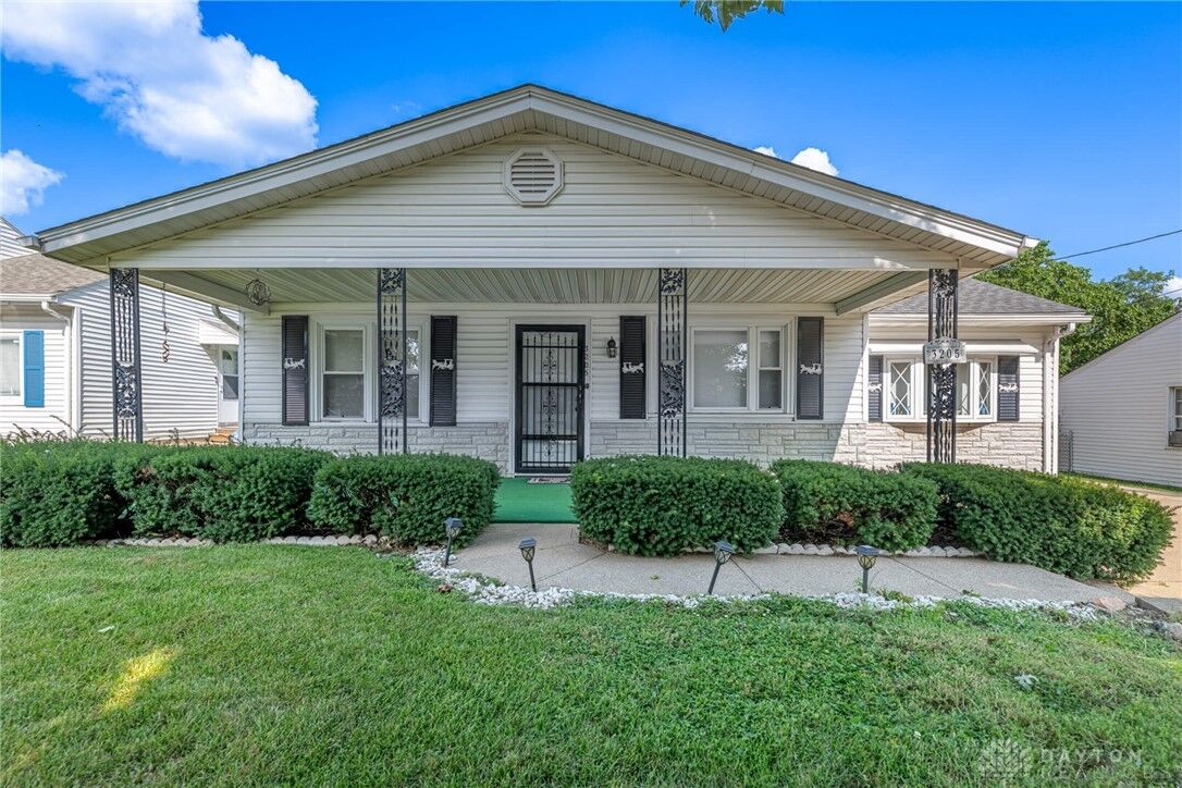 Property Photo:  3205 Andrew Street  OH 45044 