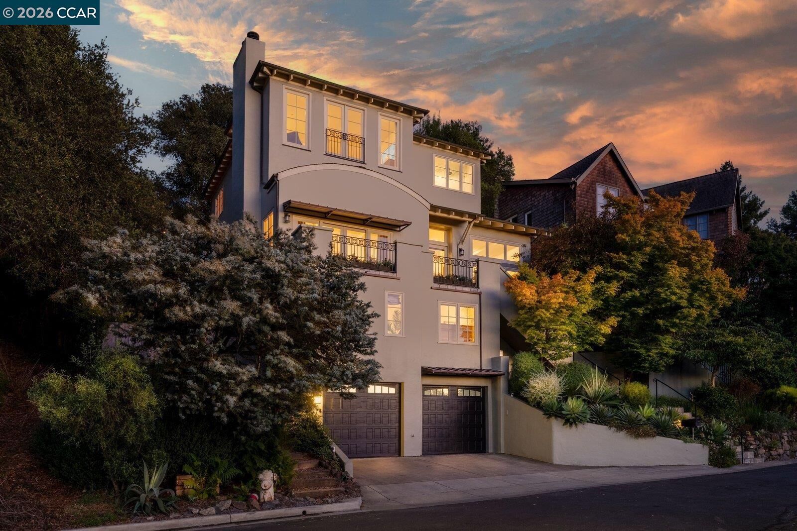 Property Photo: 7174 Norfolk Rd CA 94705