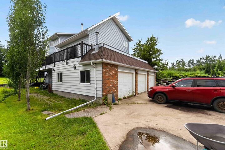 Property Photo: 53504 Rge Road 280 35 AB T7X 3V6
