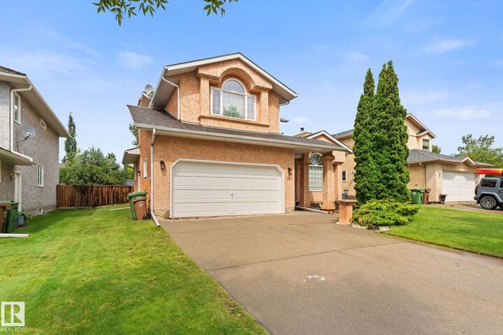 Property Photo:  11 Heritage Boulevard  AB T8N 5P8 
