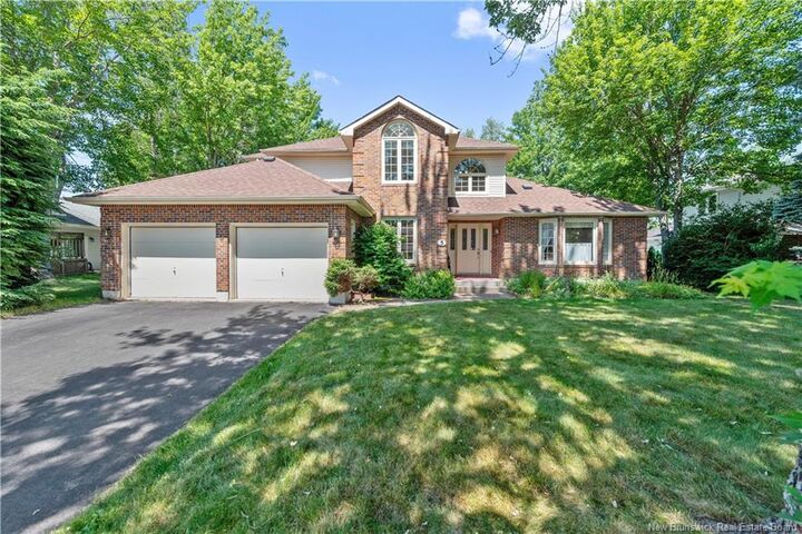 Property Photo: 5 Roxborough Court NB E1B 4N7