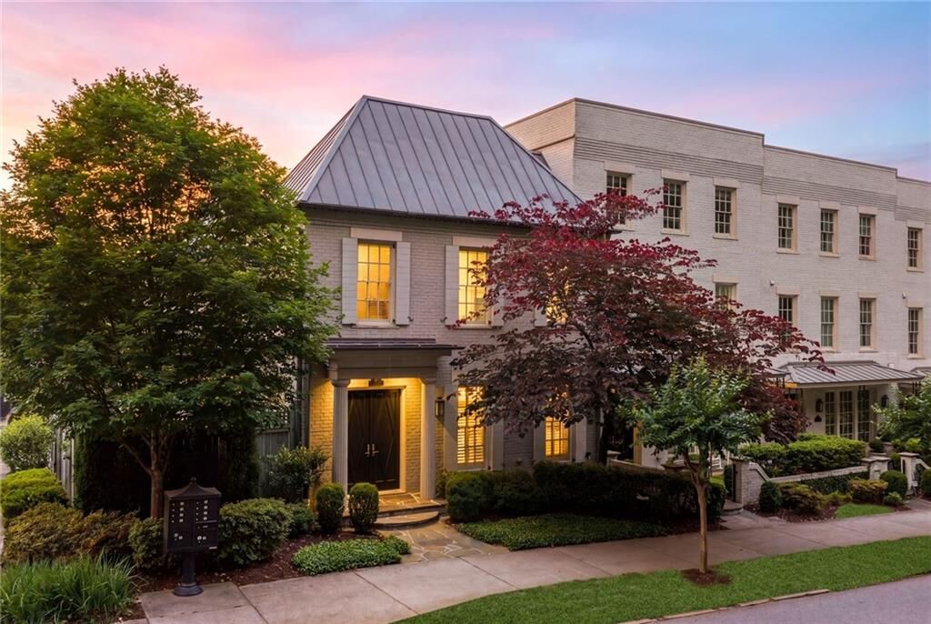 Property Photo:  1400 Piedmont Avenue NE 1  GA 30309 