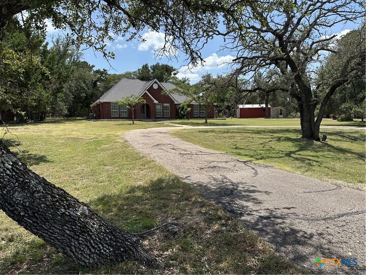 Property Photo:  8221 Mountain Drive  TX 76571 