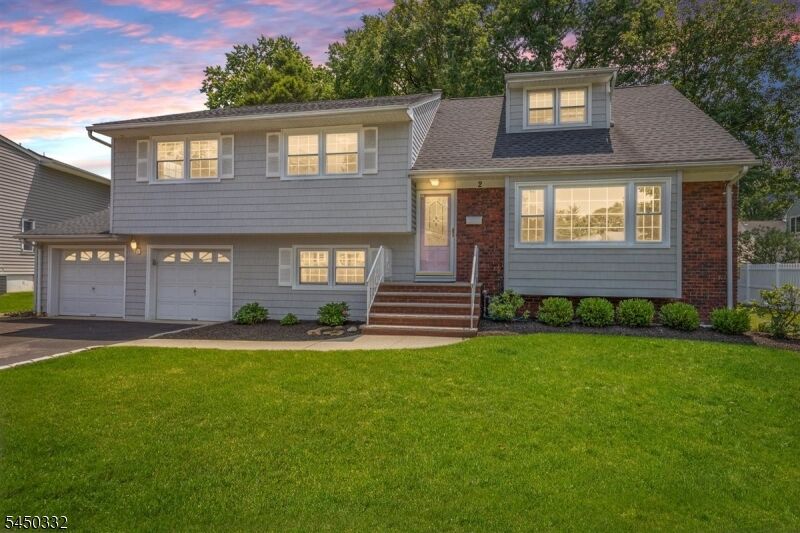 Property Photo:  2 Poplar Way  NJ 07016 