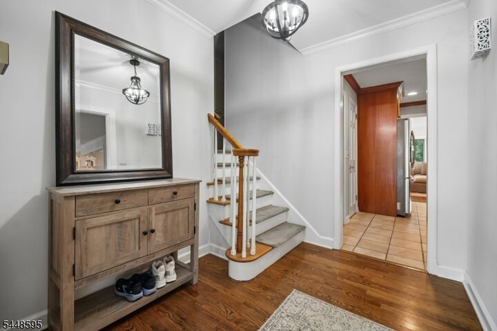 Property Photo:  9 Coleridge Rd  NJ 07078 