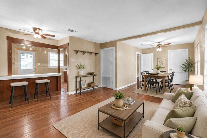 Property Photo: 519 Magnolia Street TX 77566