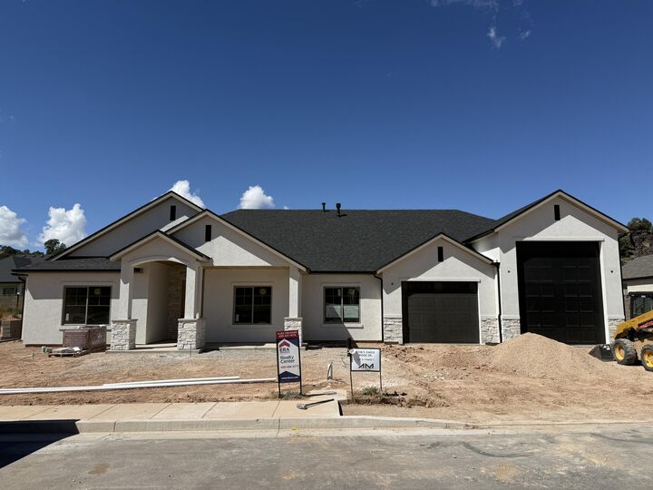 Property Photo: 2338 S Eagle Ridge Dr UT 84720