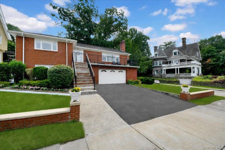 Property Photo: 238 Van Cortlandt Park Avenue NY 10705