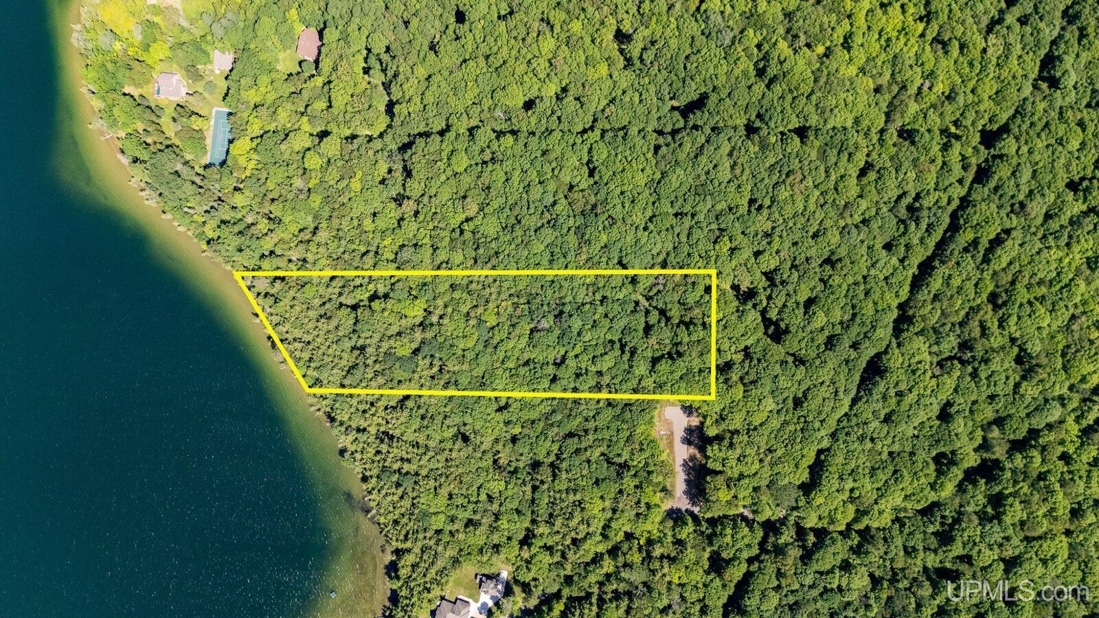 Property Photo: 580 Pentoga Trail MI 49920