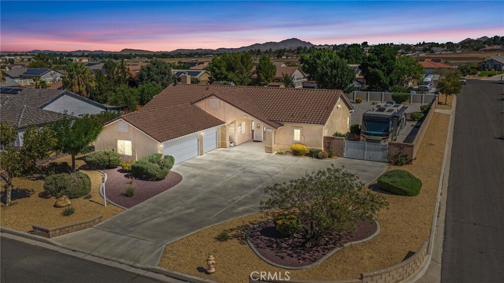 Property Photo: 13490 Paraiso CA 92308
