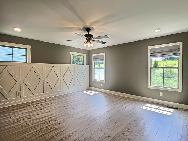 Property Photo:  826 Limestone Way  TN 37043 