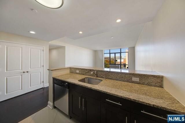 Property Photo: 29 1st Street 505 NJ 07601