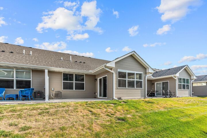 Property Photo:  620 Liberty Way  MN 55127 