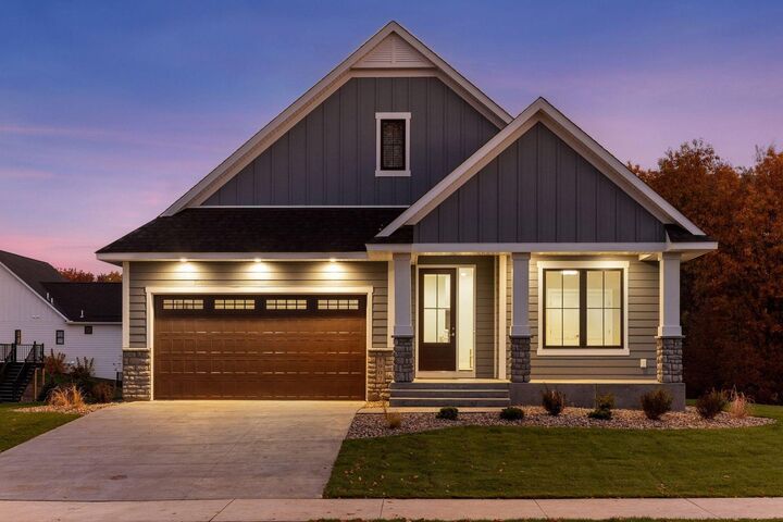 Property Photo:  1907 Brookeview Court  MN 55315 