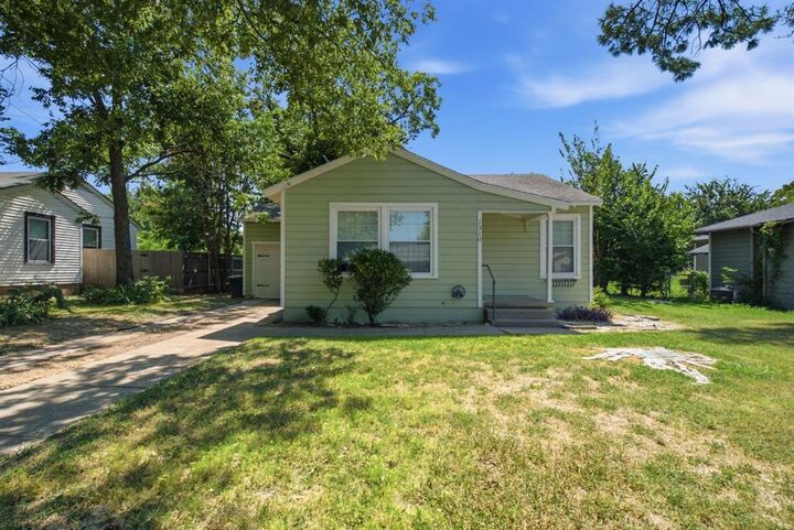 Property Photo:  1310 Oliver Street  TX 76086 