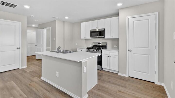 Property Photo: 5516 Flannel Lane TX 76249