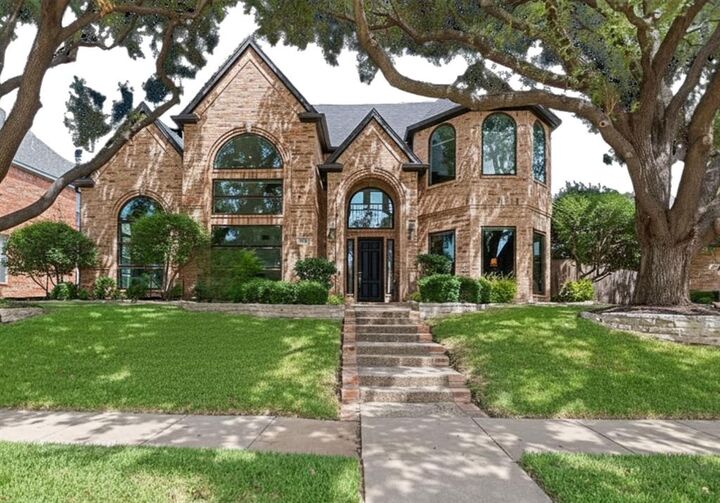 Property Photo: 1308 Chesapeake Drive TX 75093