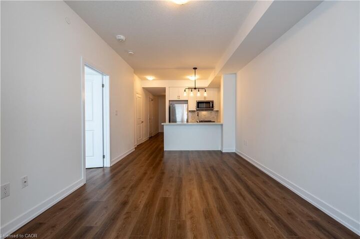 Property Photo:  450 Dundas Street E 801  ON L8B 1Z2 