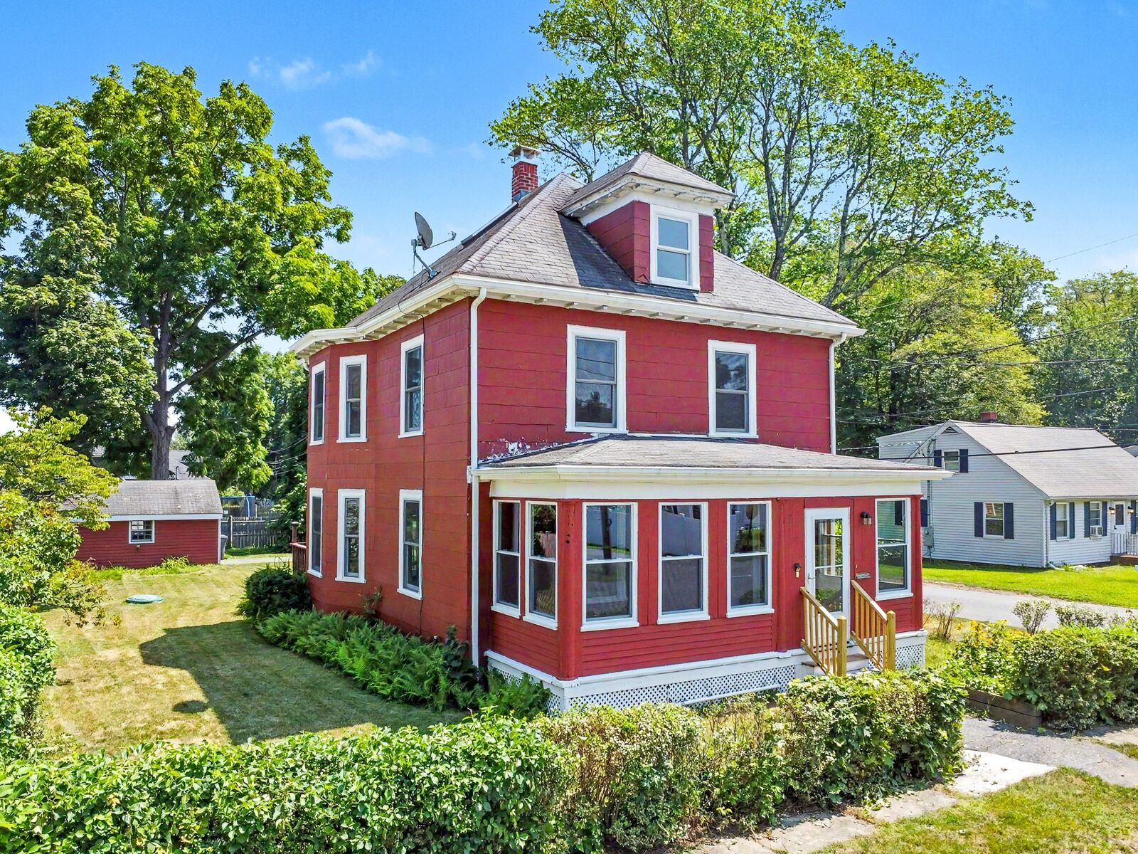 Property Photo:  92 S Williams  MA 01835 